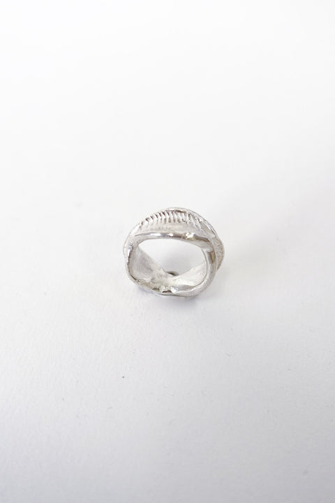 La bague Porcelaine