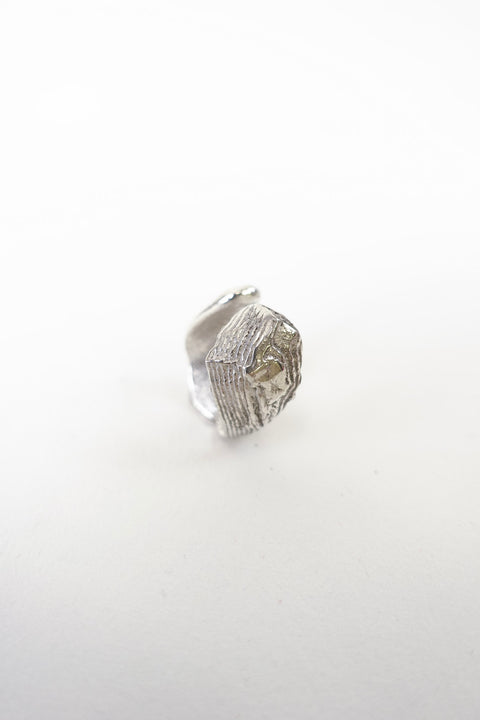 La bague Embrasse-moi