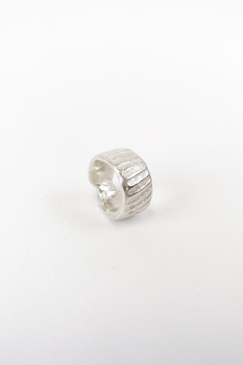 La bague "Late late, I'm running late for my date"