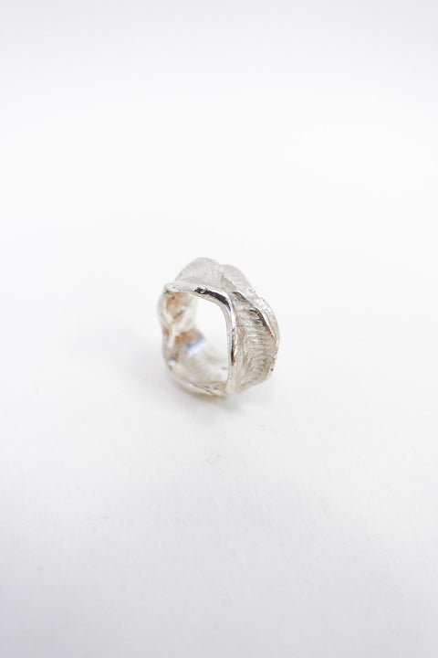 La bague Porcelaine
