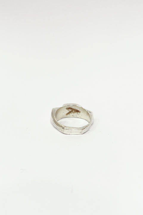 La bague Podium