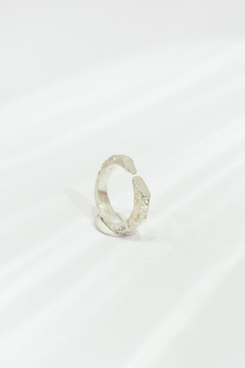 La bague Deux atômes