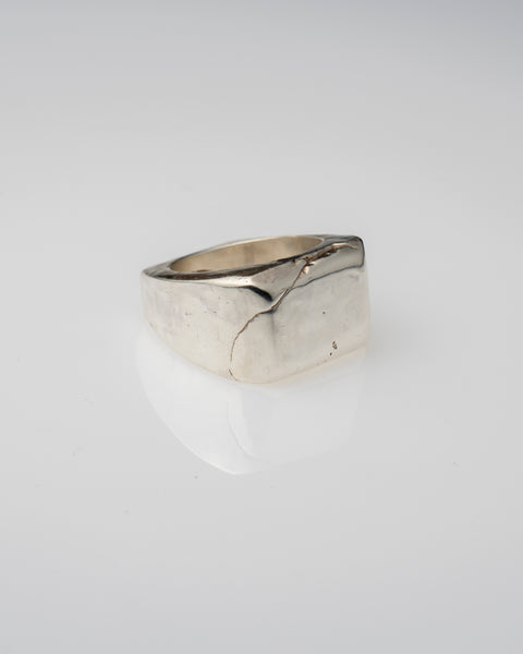 La bague Cicatrice